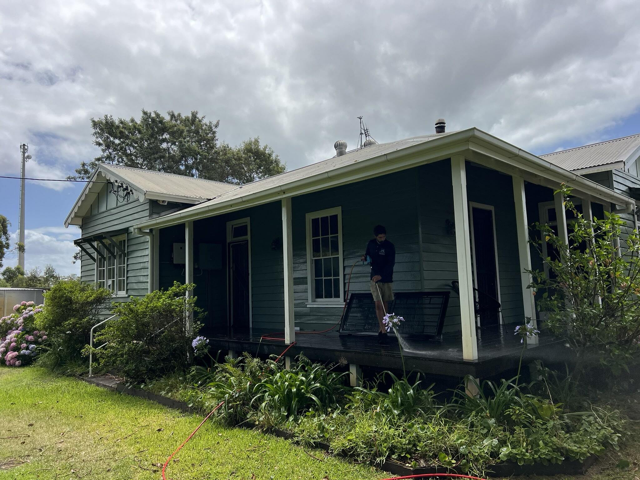 Pressure Cleaning House